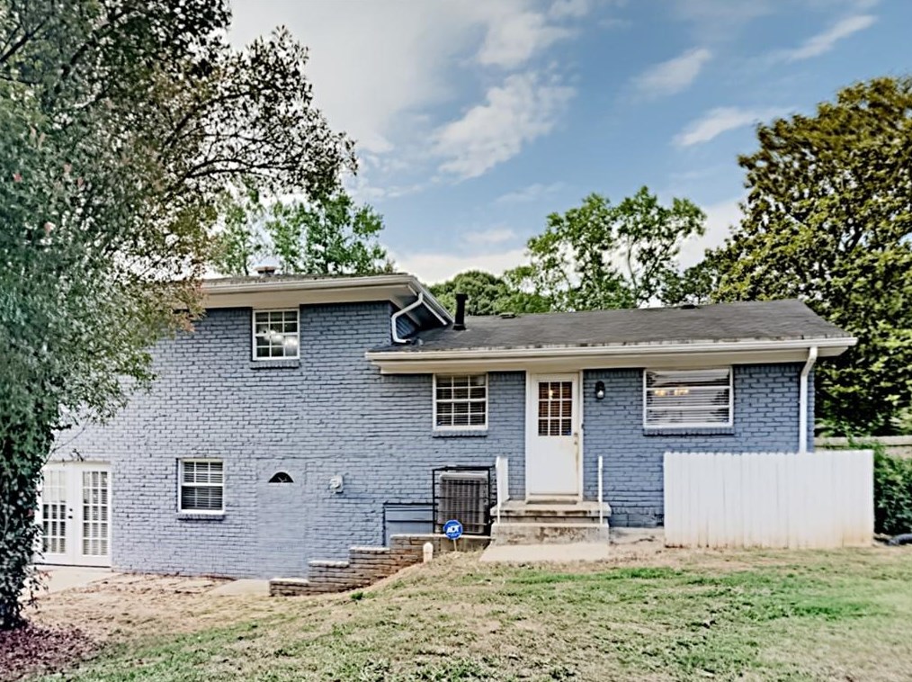 3788 Brookcrest Cir, Decatur GA  30032-3811 exterior