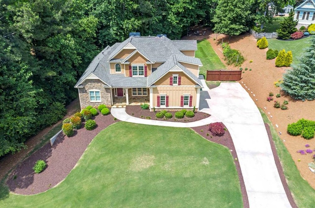 215 Saddlehorn Trail, Ball Ground, GA 30107
