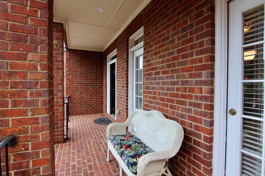 2802 Arabian Trl, Marietta, GA 30062-4642