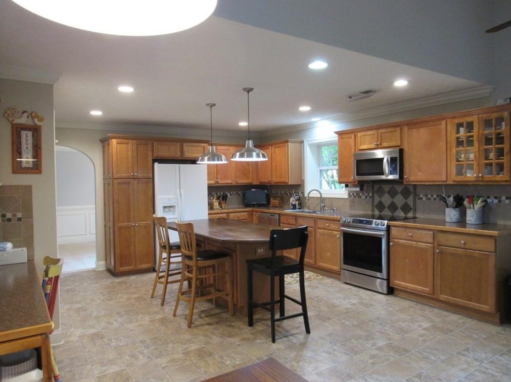 350 Cooper Creek Dr, Dallas GA  30157-1742 exterior