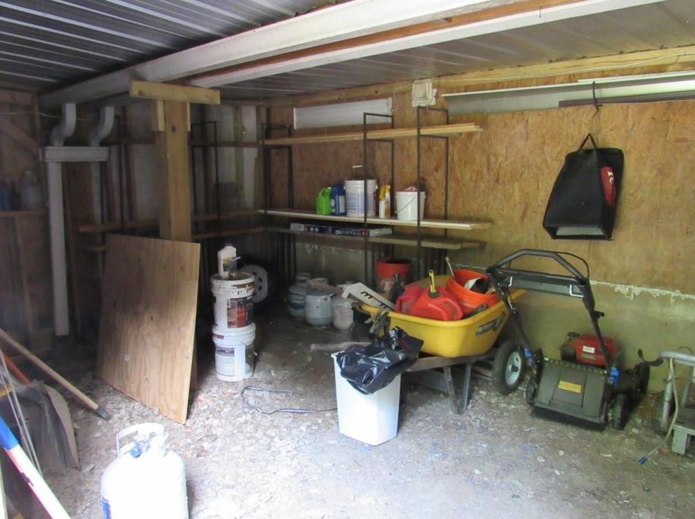 350 Cooper Creek Dr, Dallas GA  30157-1742 exterior