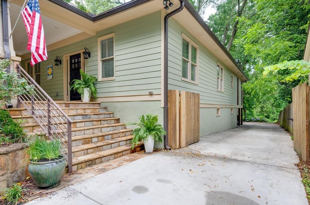 197 Whitefoord Ave, Atlanta, GA 30307-2803