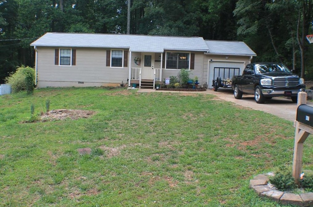 687 Regina Ct, Lawrenceville, GA 30043-4222