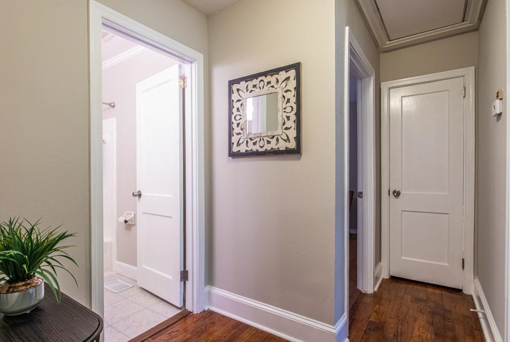 818 Medlock Rd, Decatur GA  30033-5515 exterior