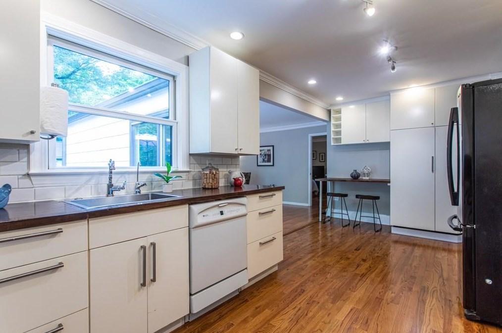 818 Medlock Rd, Decatur GA  30033-5515 exterior