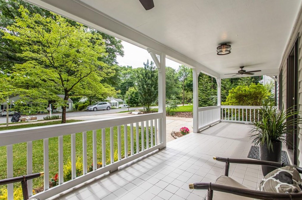 818 Medlock Rd, Decatur GA  30033-5515 exterior