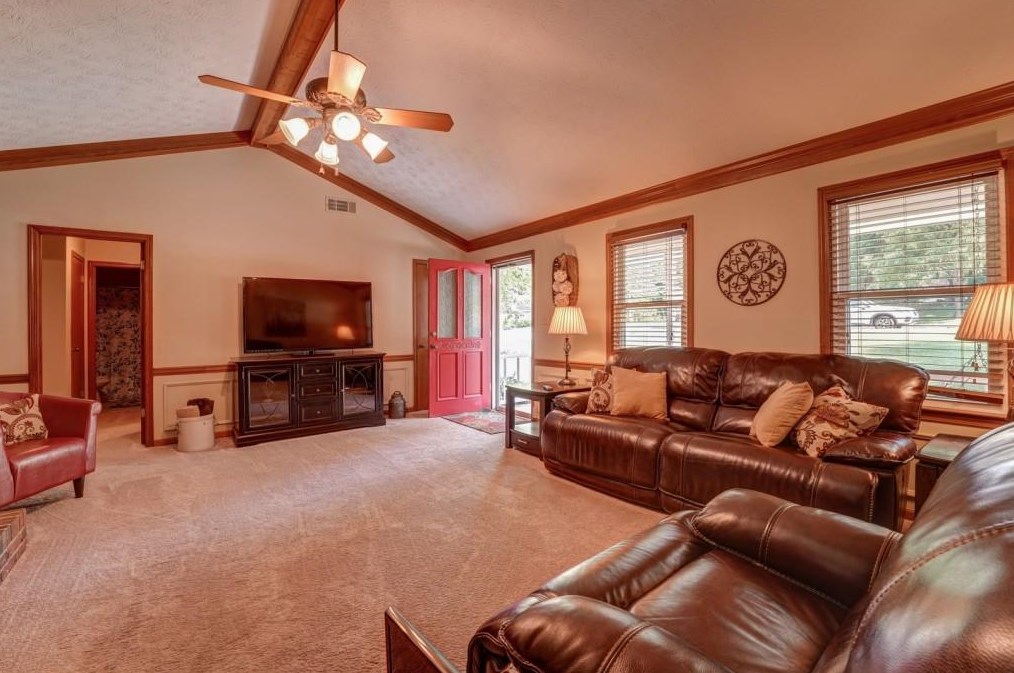 1622 Spaniel Ct Sw, Conyers, GA 30094