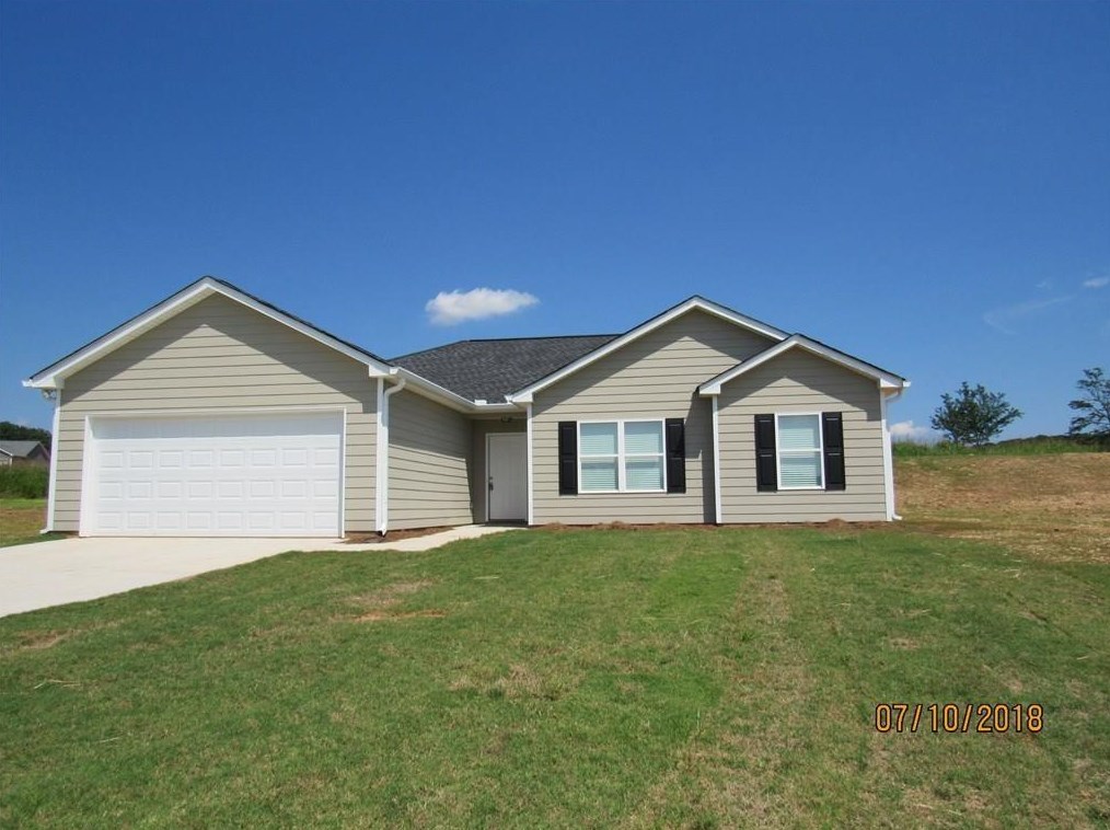 107 Grandview Dr, Jefferson, GA 30549
