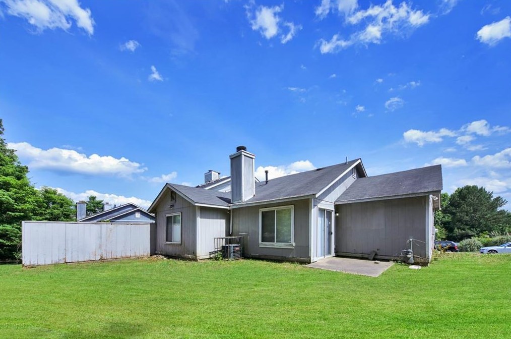 2976 Kenville Ln, Decatur GA  30034-4763 exterior