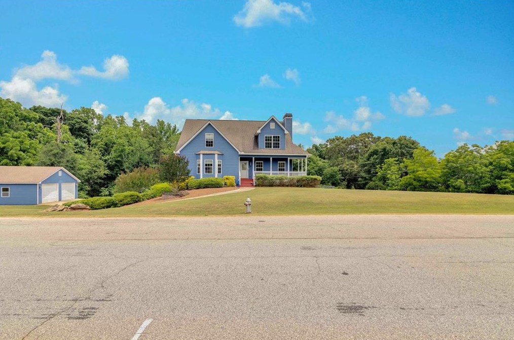 125 Country Walk, Social Circle, GA 30025