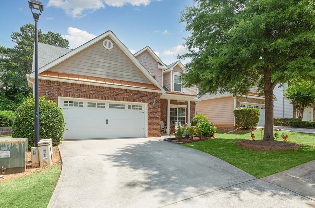 116 Whimsical Ct, Locust Grove, GA 30248