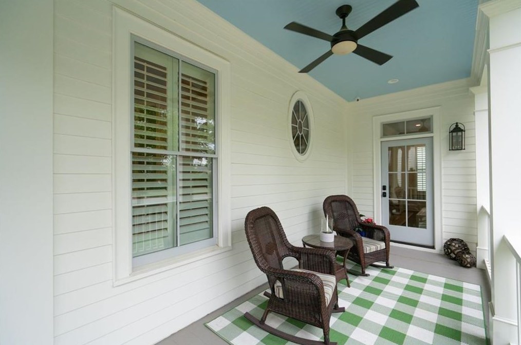 847 Mimosa Blvd, Roswell, GA 30075-4436