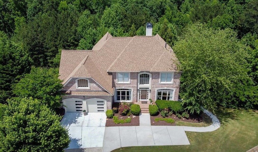 760 Parkleigh Ct, Atlanta, GA 30331-7694