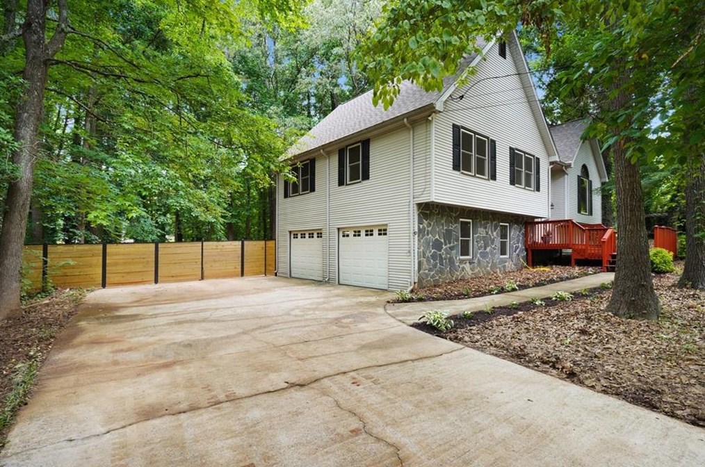 64 Powder Creek Ct, Dallas, GA 30157-5140