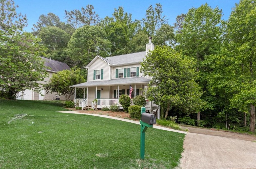 404 Wood Chase Ln, Holly Springs, GA 30114