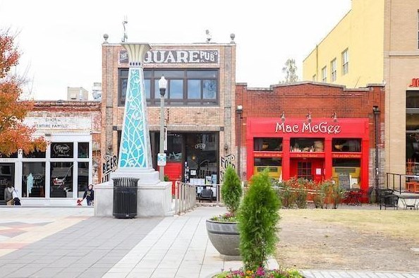 164 Parkwood Rd, Decatur GA  30030-2812 exterior