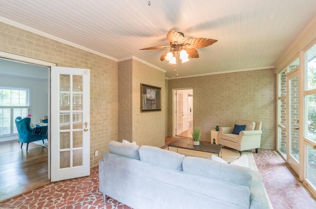 164 Parkwood Rd, Decatur GA  30030-2812 exterior