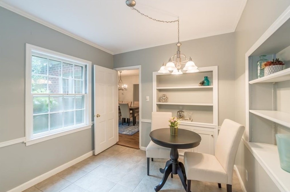 164 Parkwood Rd, Decatur GA  30030-2812 exterior