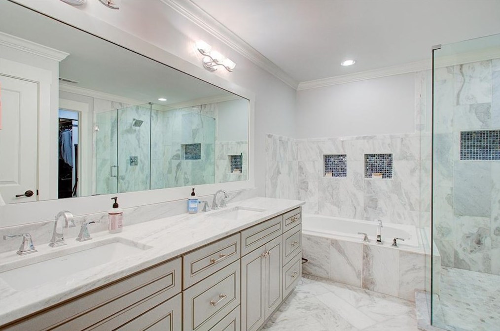 2676 Ridge Valley Rd, Atlanta GA  30327-1824 exterior