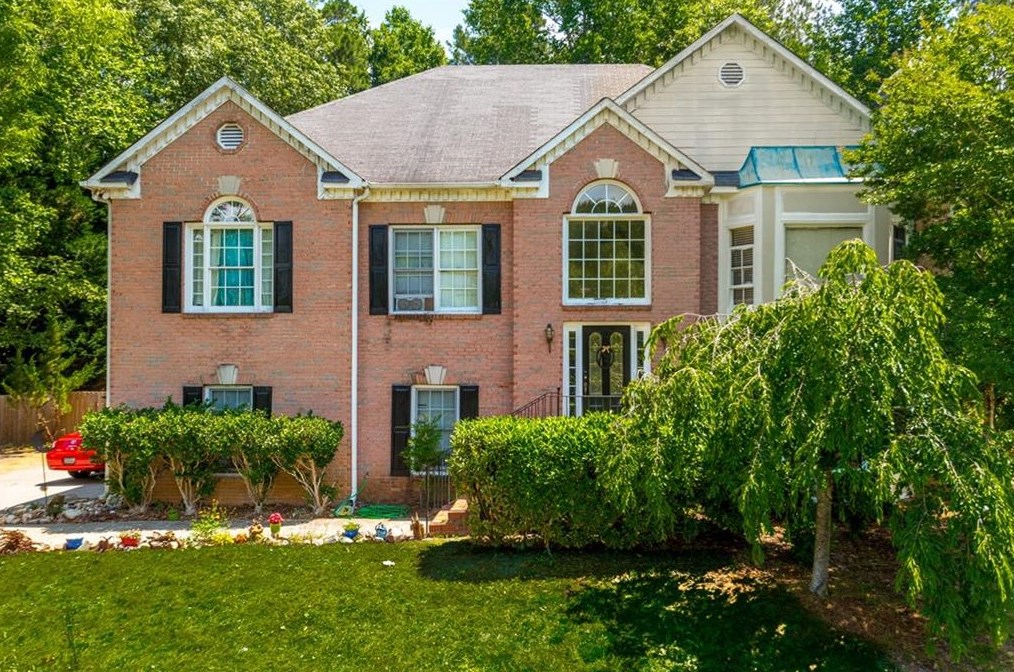 1032 Regency Dr, Acworth, GA 30102-1367