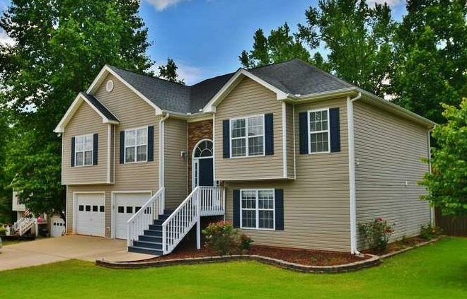 6514 Bearing Dr, Flowery Branch, GA 30542-3916