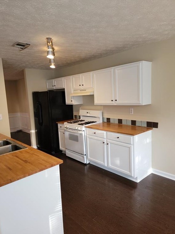 1624 Oak Trace Cir, Grayson, GA 30017