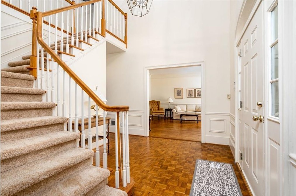 200 Treadwick Dr, Atlanta, GA 30350-5654