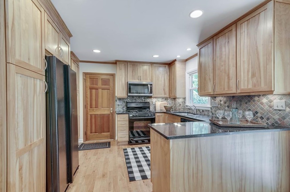 1415 Altamont Dr, Decatur GA  30033-2103 exterior