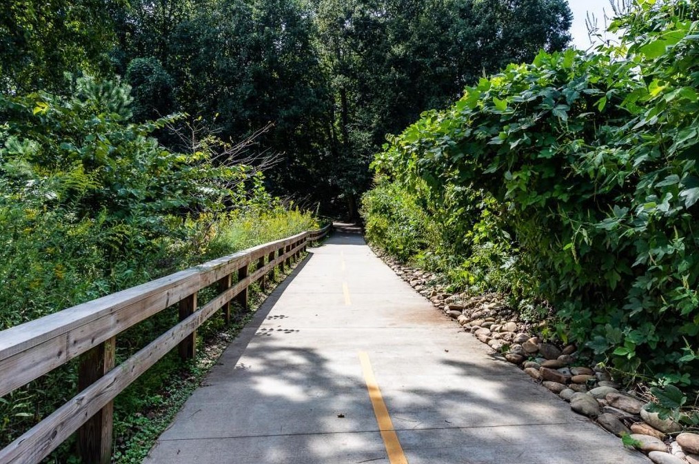 1415 Altamont Dr, Decatur GA  30033-2103 exterior