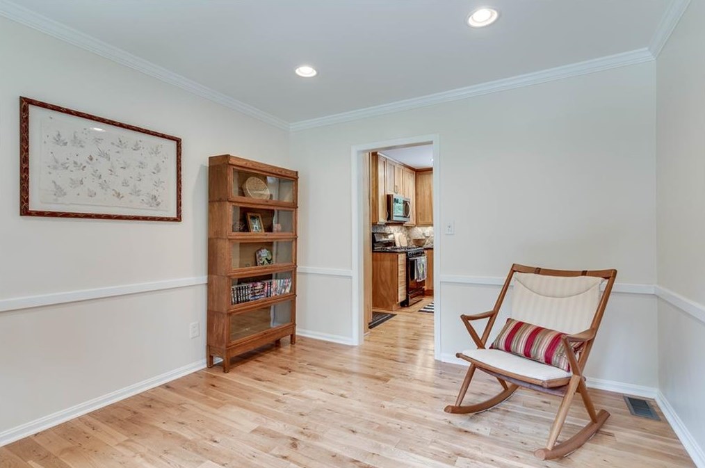 1415 Altamont Dr, Decatur GA  30033-2103 exterior