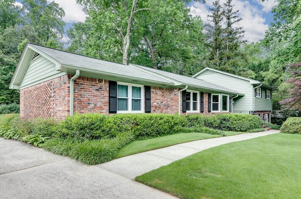 1415 Altamont Dr, Decatur, GA 30033-2103