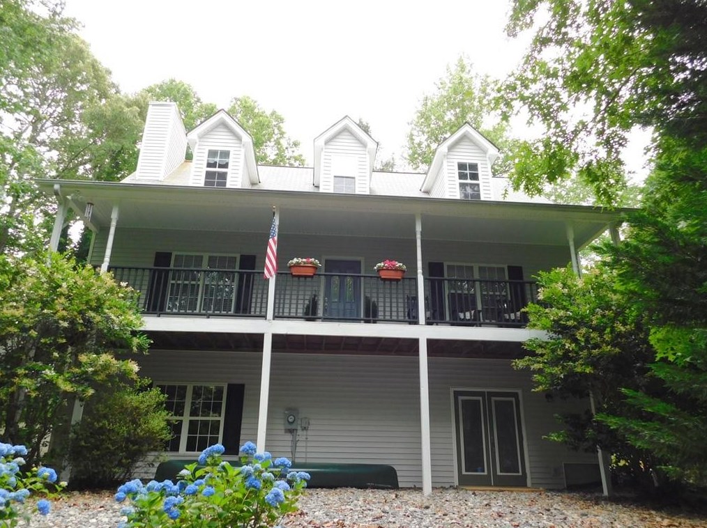 237 Martins Grove Rd, Dahlonega, GA 30533