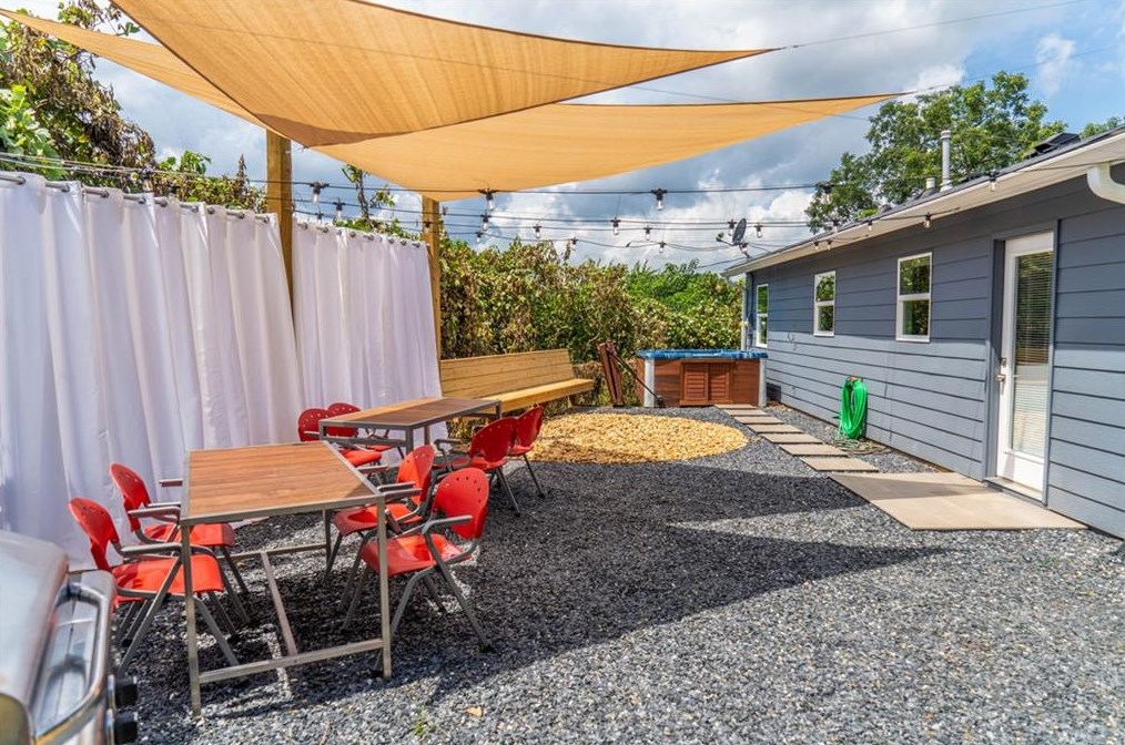 807 Grant Ter Se, Atlanta, GA 30315