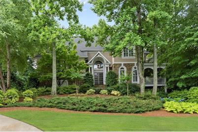 2333 Edgemere Lake Circle - Photo 1