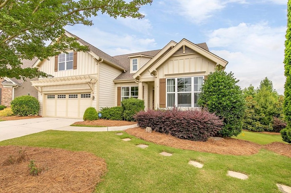 3004 Scarlet Oak Ln, Gainesville, GA 30504