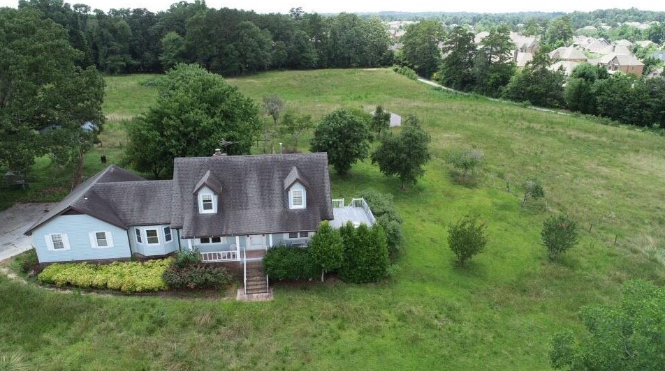 3246 Camp Branch Cir, Buford, GA 30519