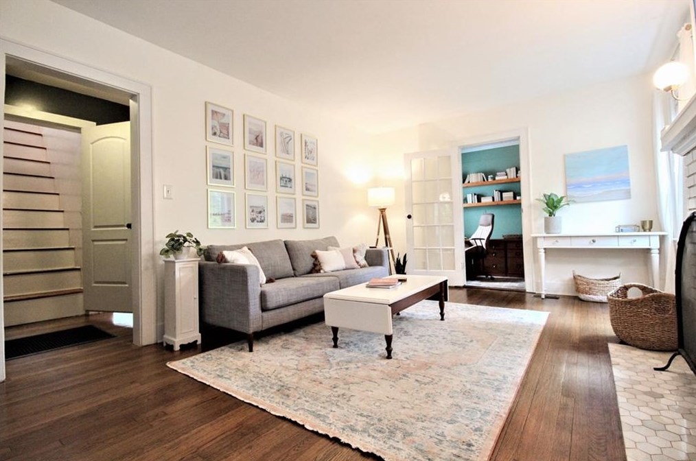 2461 Woodland Cir, Atlanta GA  30344-2765 exterior
