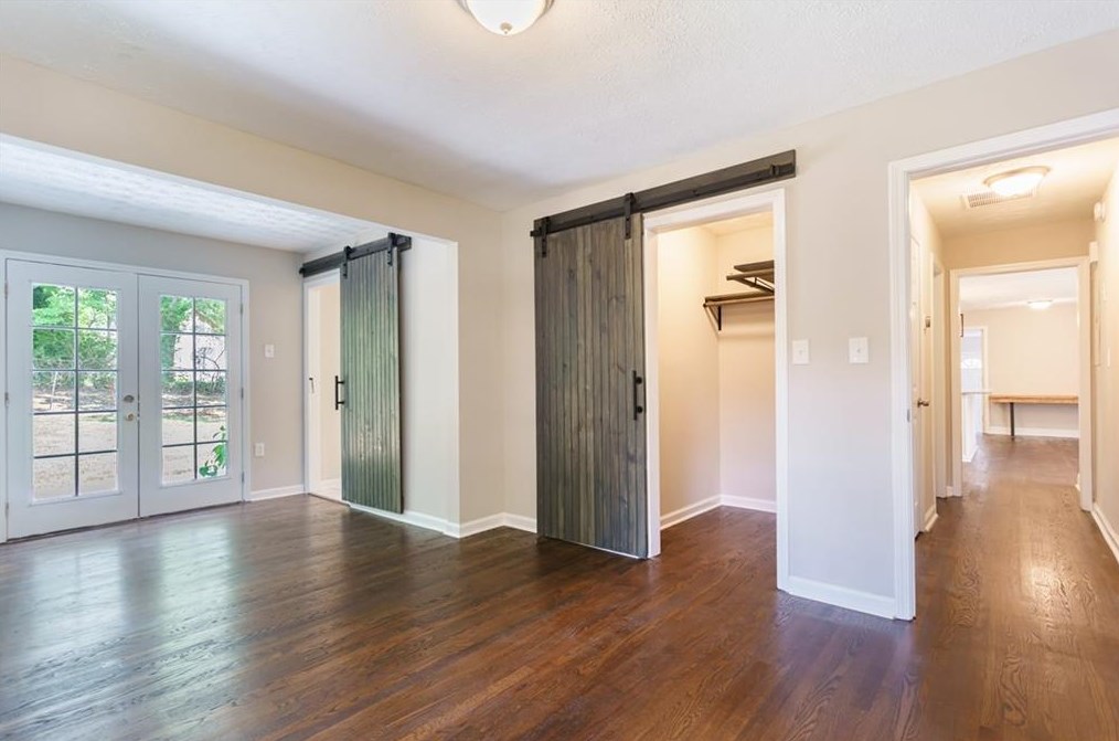 2409 Shamrock Dr, Decatur GA  30032-7149 exterior