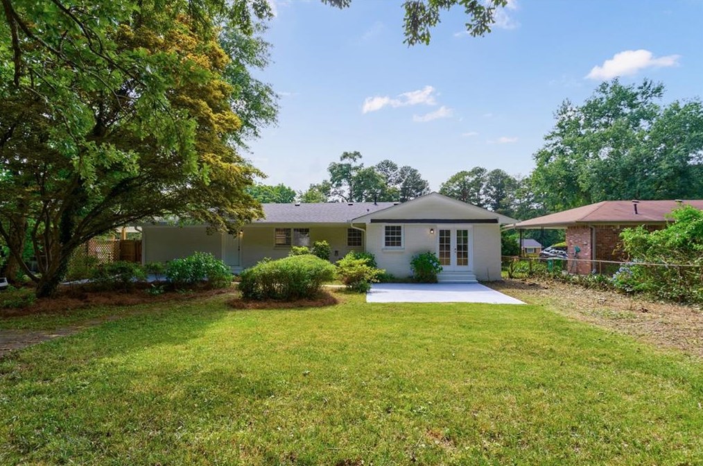 2409 Shamrock Dr, Decatur GA  30032-7149 exterior