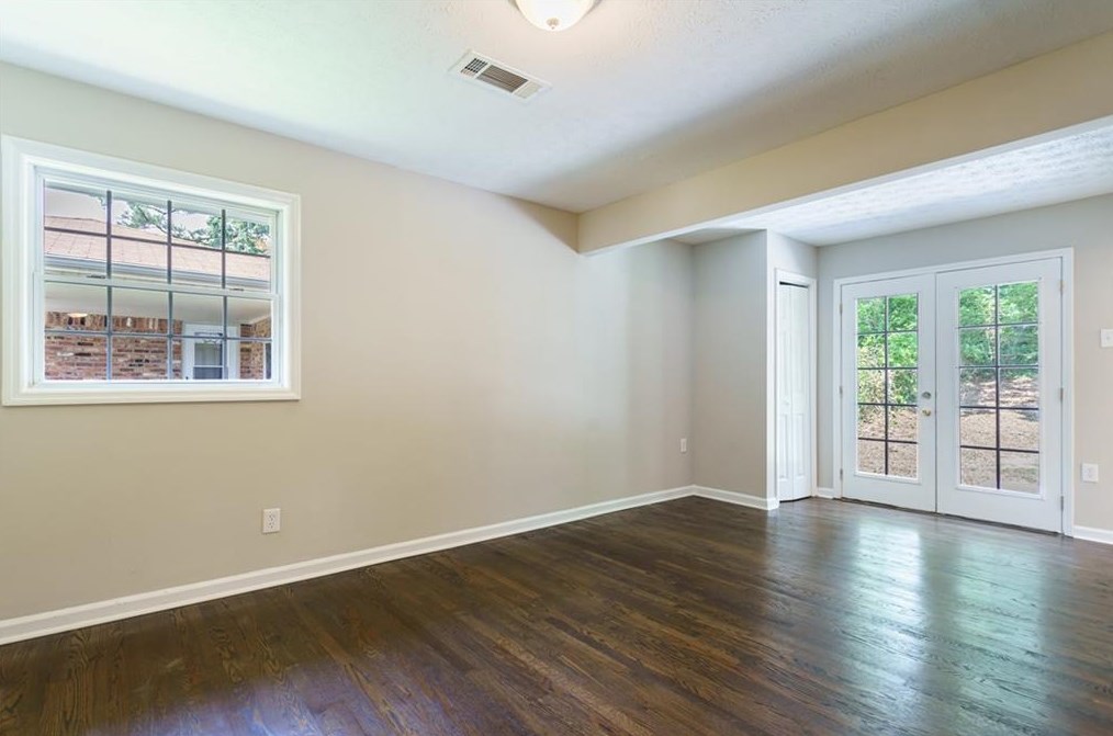 2409 Shamrock Dr, Decatur GA  30032-7149 exterior