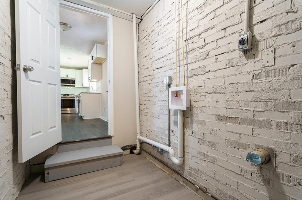 2409 Shamrock Dr, Decatur GA  30032-7149 exterior