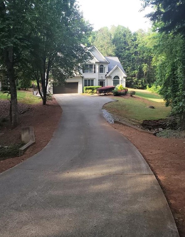 1200 S Bethany Creek Dr, Alpharetta, GA 30004