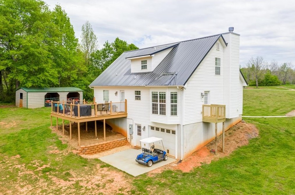 9264 Skitts Mountain Dr, Lula, GA 30554