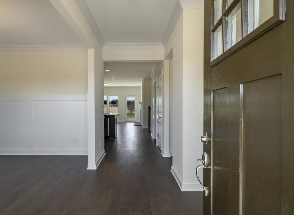 1386 Woods Ln, Jefferson, GA 30549