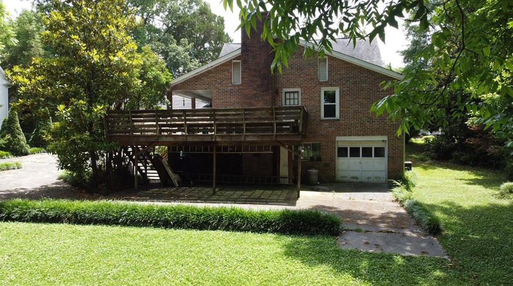 296 Sunset Dr, Norcross, GA 30071-2017