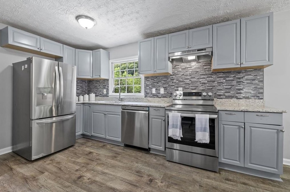 2329 Belmont Dr, Decatur GA  30032-5619 exterior