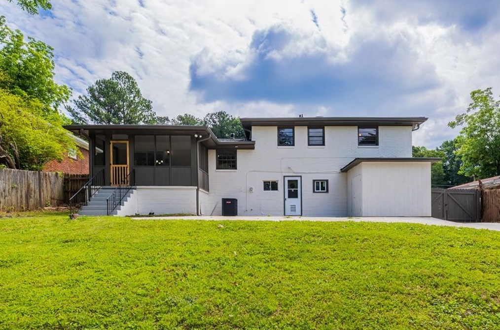 2329 Belmont Dr, Decatur GA  30032-5619 exterior