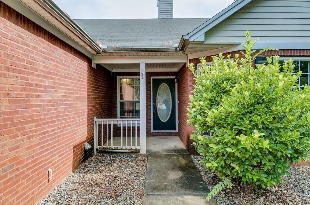 131 Spivey Glen Dr, Jonesboro, GA 30236-4233