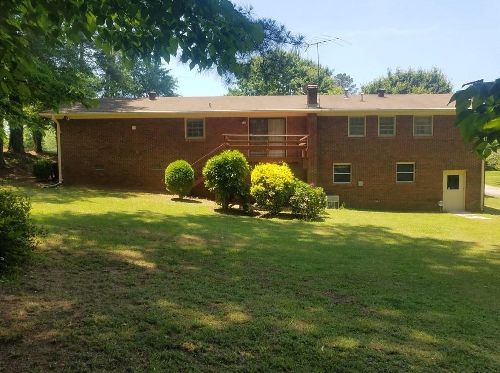4531 S Roberts Dr, Buford, GA 30518