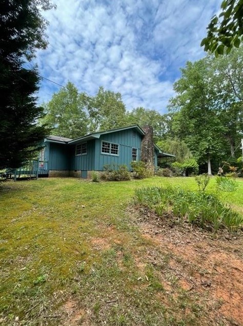 61 Gay Rd, Griffin, GA 30223-5594
